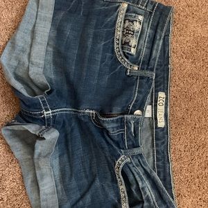 Zoo denim shorts size 11